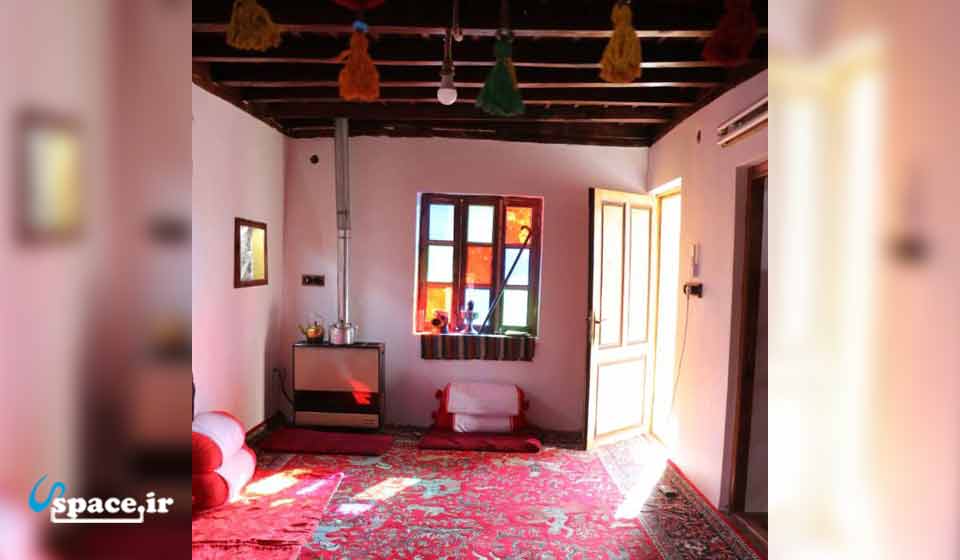 نمای داخلی اتاق های اقامتگاه بوم گردی خانه پدری - شیرگاه - روستای آهنگر کلا